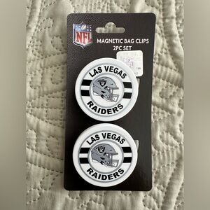 Las Vegas Raiders NFL Football Magnetic Clips 2 pair Chop Clips